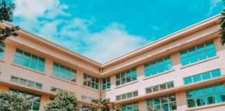 Profil SMPN 00 Banjar brown concrete building under blue sky during daytime