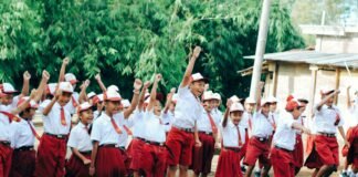 Profil SDN 00 Pataruman group of people in red and white uniform holding hands