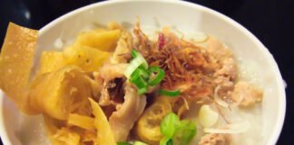 Makan Bubur Ayam Diaduk Atau Tidak?